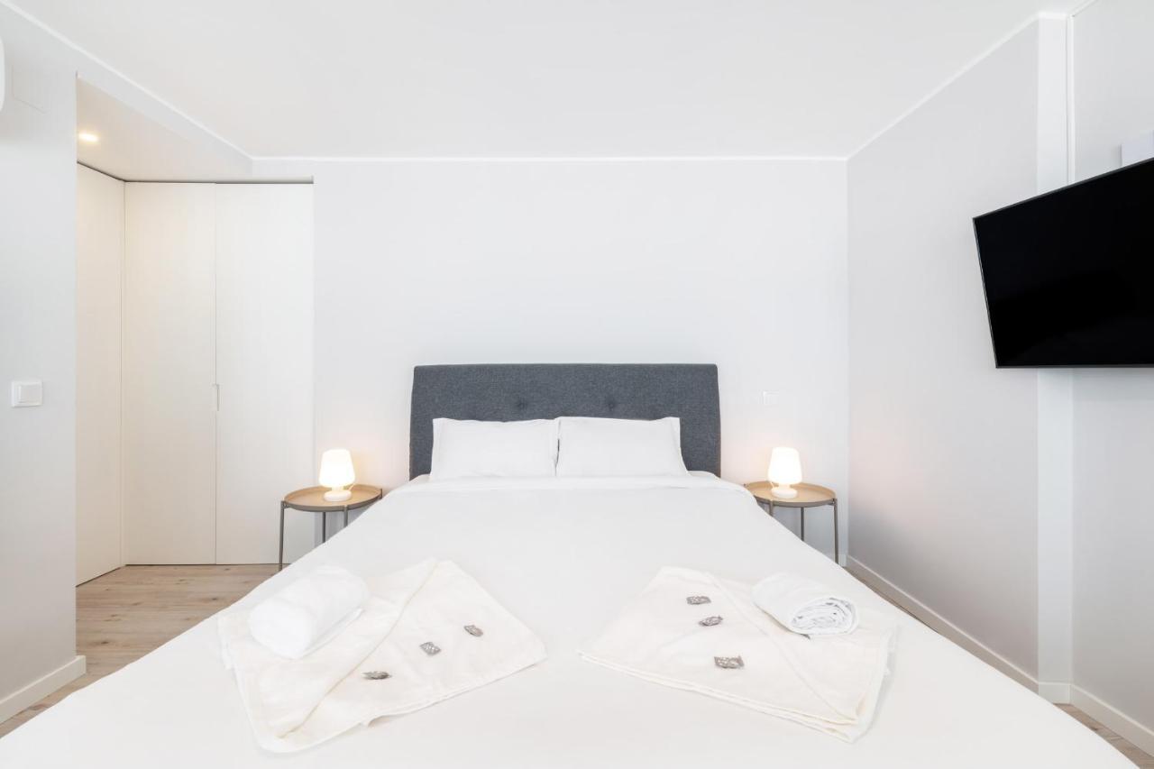 Olala Lisbon Oriente Suites A Ngoại thất bức ảnh